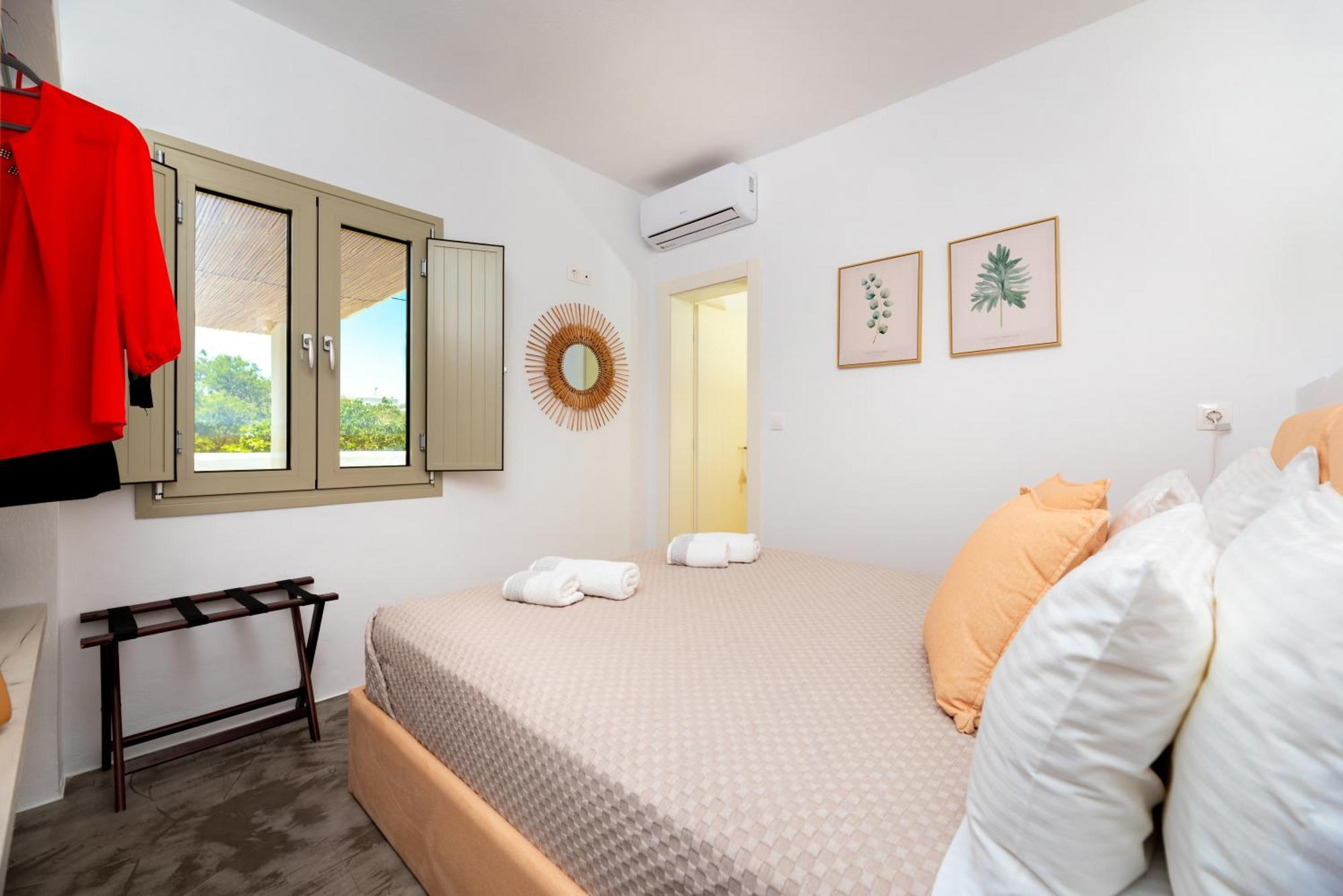 Aerenia Luxury suites Karterados  Pokój zdjęcie